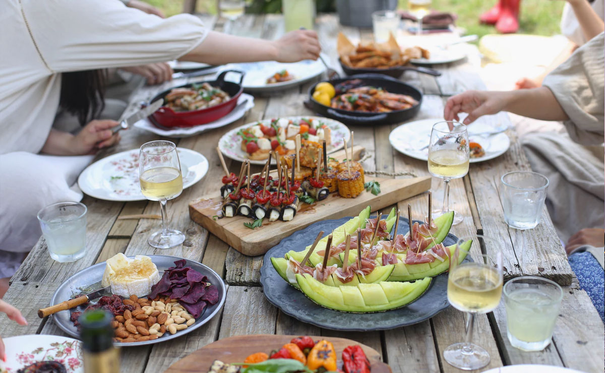 Fête des voisins : Et si vous choisissiez un traiteur ?